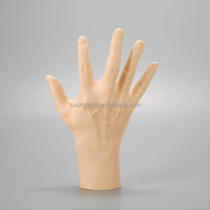 Maniquí de plástico negro para mujer, soporte de mano, anillo de inglete, pulsera, mano de exhibición de joyería barata - Product Image 2