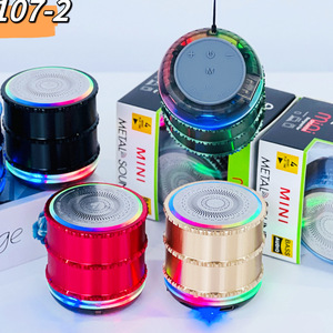 Sản Phẩm Mới UF-32 Tiện Ích Hot Bán Mini Nhỏ Cầm Tay Màu Xanh Loa Răng RGB Hợp Kim Nhôm Hộp Âm Thanh Loa Không Dây - Product Image 4