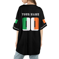 Baseball-Trikot mit irischer Tricolor-Akzentuation und keltischem Emblem-Grafikdesign, OEM POD, individueller Teamname und -nummer, Herren-Oberteil