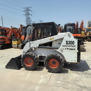 Pour chargeuse antidérapante Bobcat S300 d'occasion avec d'excellentes performances Les composants de base à bas prix comprennent le moteur et le moteur - Product Image 1