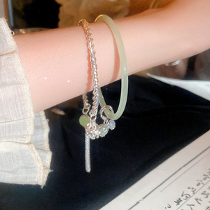 Set di 2 braccialetti a campana di torsione in stile cinese braccialetti di moda da donna <span class=keywords><strong>con</strong></span> nappe da regalo per ragazza - Product Image 2