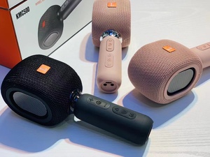 Micrófono Inalámbrico Dos en Uno Recargable para Karaoke Familiar en Casa, Altavoz de Karaoke Portátil Directo con Micrófono y Altavoz Bluetooth - Product Image 2