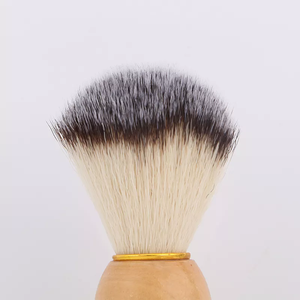 Pinceau de rasage de coiffeur à manche en bois naturel, poils en nylon synthétique doux, <span class=keywords><strong>blaireau</strong></span> de rasage de qualité pour hommes - Product Image 3