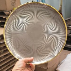 Juego de Platos Base para Vino Espumoso con Diseño de Rosas Doradas a Rayas, Únicos, para Bodas, Venta al por Mayor - Product Image 4