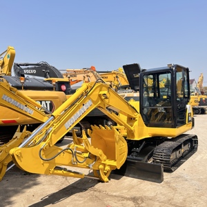 Offre Spéciale mini pelles d'occasion Komatsu PC56 5.3 tonnes de haute qualité au Japon Komatsu PC56 PC60 PC70 pelleteuses sur chenilles - Product Image 3
