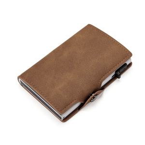 TC103 Cartera de Cuero y Aluminio Delgada con Logotipo Personalizado, Estuche para Tarjetas con Sistema Pop-up, Protección RFID, para Tarjetas de Crédito y de Visita, de Lujo - Product Image 4