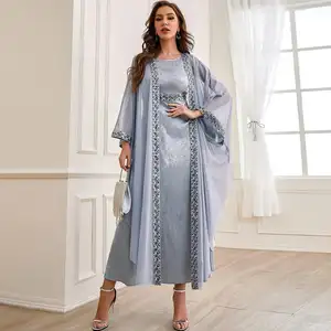 Supplier Custom Best Modest Dresses o-neck long sleeve Muslim women embroidered suit dubai abaya muslim prayer dress 2 piece set