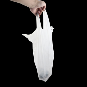Bolsa de Plástico HDPE con Refuerzo Lateral, Resistente a la Humedad, Transparente, Gruesa, con Asa Tipo Chaleco, Estampado en Caliente para Supermercados y Exposiciones - Product Image 2