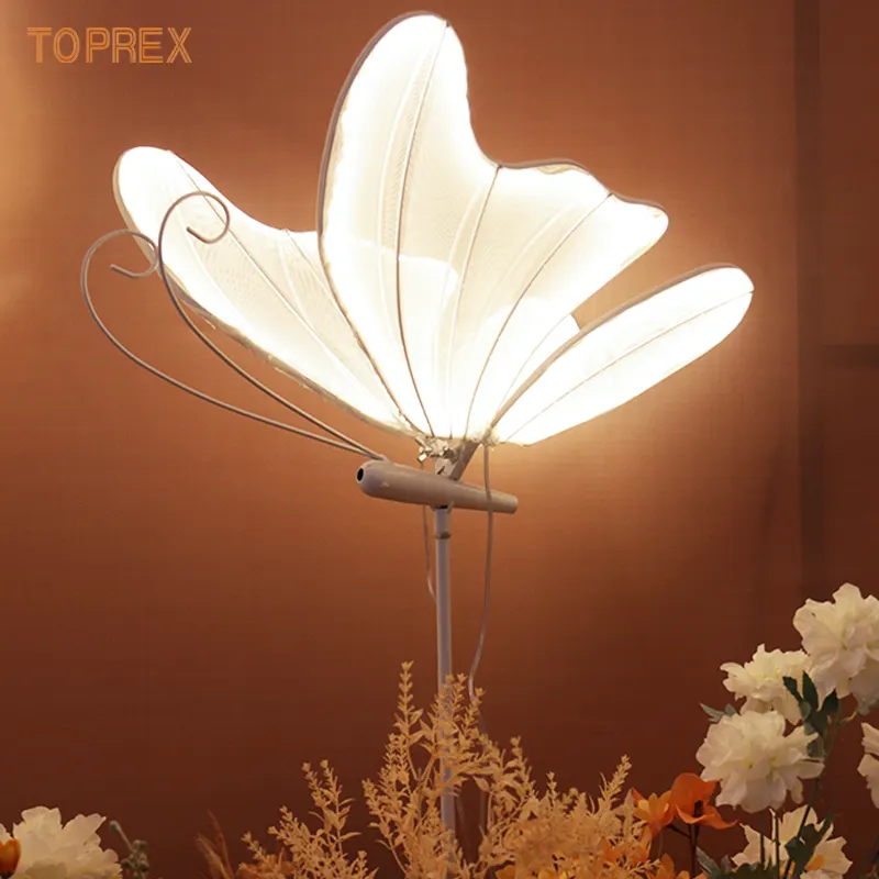 2024 nouveau Design Style métal et fer Led mariage papillon ailes intérieur décoration de la maison et fête faveurs pour les événements