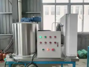 5000kg/day Air Condensing 5ton Flake Ice Make Machine Automatic Industrial Use Ice Maker Machine Supermarket Ice Machine