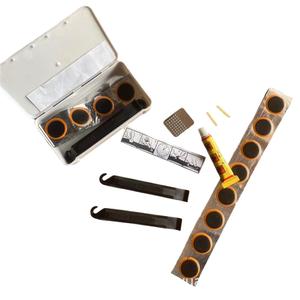 Kit de reparación de neumáticos de bicicleta Reumofands con parches, pegamento y caja de herramientas para fijar la cámara de aire de la bicicleta. - Product Image 4