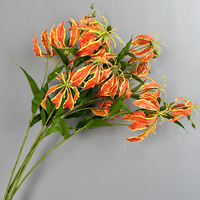 Künstliche Schneeflocken-Blume mit Realitätsnaher Haptik Gloriosa-Lilie für Hochzeitssträuße Blumendekoration Luxuriöses Valentinstag- und Weihnachtsgeschenk