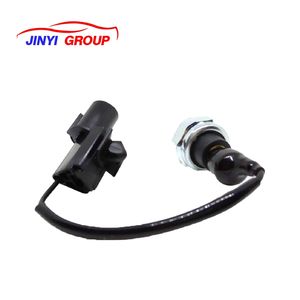 Oil <b>Pressure</b> Sender / <b>Switch</b> Suitable for Mitsubishi Fuso FV515 1/8 PT MC859062 - Product Image 2