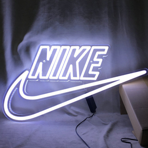 Letrero Luminoso LED RGB <span class=keywords><strong>Coors</strong></span> de Fábrica OEM ODM, Letrero Decorativo de Pared de Neón, Letrero Publicitario Resistente a la Intemperie con Marco de Metal, Personalizable, Gigante - Product Image 6