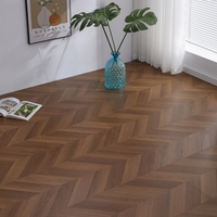 Parquet en chêne à chevrons de couleur naturelle, motif en os de poisson, HDF AC3, imperméable, brillant, moderne, résistant à l'usure