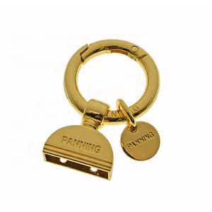 Phần Cứng Tùy Chỉnh Kim Loại Kẽm Hợp Kim Mùa Xuân Clasp Vòng Chìa Khóa Biểu Tượng Tùy Chỉnh Móc Chìa Khóa Phụ Kiện Thấp Moq Vòng Chìa Khóa Vòng Vàng Kim Loại - Product Image 3