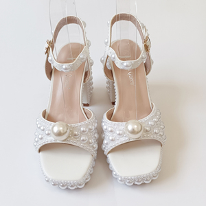 <span class=keywords><strong>Tacchi</strong></span> di perle bianche per donna fibbia con cinturino alla caviglia sandali con tacco di strass Open Toe scarpe da sposa da sera per il matrimonio - Product Image 4