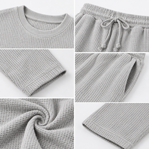 Ensemble de survêtement personnalisé en tricot gaufré pour femme – Sweat-shirt à manches longues et col rond et pantalon large pour l'automne - Product Image 4
