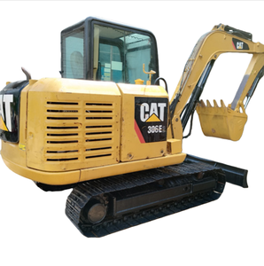 Mini-excavatrice sur chenilles Caterpillar CAT306E2 d'occasion de 6 tonnes, moteur, pompe à engrenages, modèle haute efficacité, origine Japon, excellent état - Product Image 1