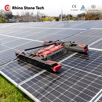 Équipement de nettoyage de panneaux solaires sur toiture, robot de nettoyage de panneaux solaires commerciaux, machine de nettoyage photovoltaïque PV