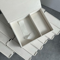 Boîtes en velours magnétiques personnalisées avec logo en feuille d'or, boîtes rigides en daim avec division, boîte cadeau de luxe pour mariage ou entreprise
