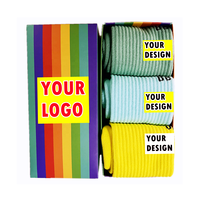 Chaussettes de luxe pour femmes, nouveau style, chaussettes personnalisées avec logo, chaussettes de créateur, chaussettes tendance pour adolescentes, chaussettes en coton pour femmes