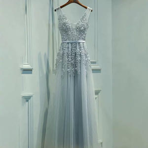 <span class=keywords><strong>Vestido</strong></span> de Noche Elegante para Mujer, Diseño Personalizado, <span class=keywords><strong>Largo</strong></span> hasta el Suelo, Decoración de Encaje, Estilo Capilla para Novia o Dama de Honor - Product Image 6