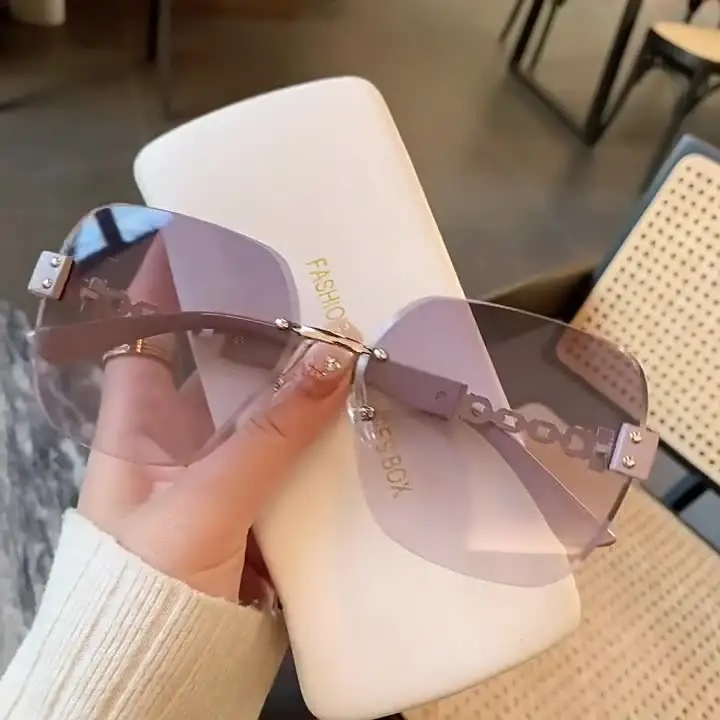 रिमलेस विंटेज धूप का चश्मा 2024 महिला ग्रेडिएंट लेंस लक्जरी चश्मा फ्रेम लोगो कस्टम धूप का चश्मा