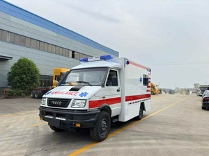 Nouvelle ambulance 4x4 diesel à conduite à droite, boîte manuelle, cabine médicale, haute capacité, haute vitesse, EURO 5, pour conditions météorologiques difficiles - Product Image 3