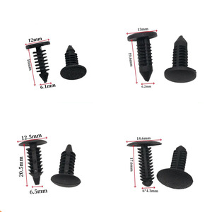 Clips de <span class=keywords><strong>fixation</strong></span> à rivets à pointe barbelée en nylon noir brillant pour garnitures intérieures de voiture et arbres de Noël - Product Image 4
