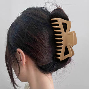 Pinza <span class=keywords><strong>de</strong></span> Pelo <span class=keywords><strong>de</strong></span> Tiburón para Mujer, 14CM, Estilo Dulce, Material Suave TPEE, Color Negro, con Diseño Artesanal Extragrande - Product Image 2