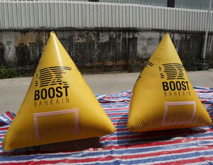 <span class=keywords><strong>Bouée</strong></span> pyramidale de 2m, marqueur de course, <span class=keywords><strong>bouée</strong></span> gonflable trigonale en PVC pour parcs aquatiques, installation gonflable d'amusement aquatique en mer - Product Image 4