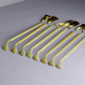 Bamboo Back Scratchers Green Rake And Cloud Shape Handmade Traditional Chinese Style Souvenir Stick - Product Image 2