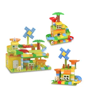 大块可堆叠多色联锁玩具安全无毒塑料亮色防水儿童建筑砖