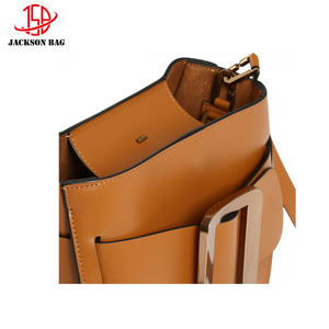 <span class=keywords><strong>Sac</strong></span> en cuir avec fermeture en métal pour femme, sacoche à bandoulière, légères, colorée, brillante - Product Image 5