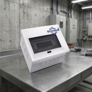 Caja de Distribución BHAMMAR KK30 100A 230V IP54 para Exteriores con Cerradura Antimanipulación OMDMS SHIPING CORPORATION PRIVATE LIMITED - Product Image 2
