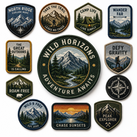 Patch brodé personnalisé pour équipement de plein air, motif fleur cœur, support réutilisable, fabricant OEM ODM pour commandes en gros