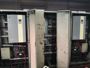 ความถี่สำหรับควบคุมมอเตอร์ 3 เฟส 220 กิโลวัตต์ VFD - Product Image 1