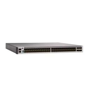 สวิตช์อีเทอร์เน็ตสำหรับองค์กร Catalyst 9500 ซีรีส์ รุ่น C9500-48Y4C-E แบบ 48 พอร์ต X 1/10/25G + 4 พอร์ต 40/100G Essential Switch - Product Image 1