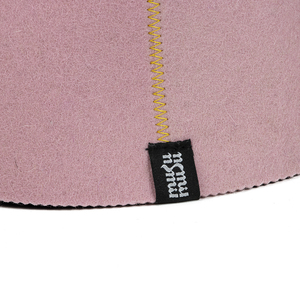 Un cappello da sauna in pura lana rosa cipria che racconta <span class=keywords><strong>la</strong></span> verità su ciò che accade dopo che il vapore si è calmato - Product Image 5
