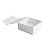 Scatola Regalo in Cartone Riciclato Magnetico Morbido Personalizzata, con Goffratura e Laminazione Lucida/Opaca, Colore e Dimensioni Personalizzabili