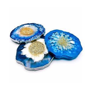 Posavasos de resina de alto brillo transparentes hechos a mano con hojas incrustadas para hogares inspirados en la naturaleza a un precio asequible - Product Image 6