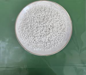 Sulfate d'ammonium 21 % d'azote, 100 % soluble dans l'<span class=keywords><strong>eau</strong></span>, engrais azoté de qualité Capro à action rapide et longue durée, sans résidus dans le sol - Product Image 5