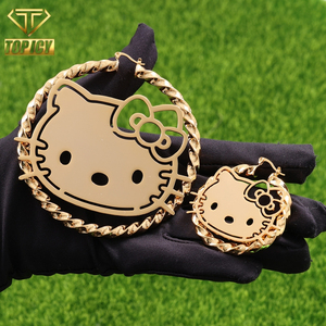 Personalisierte Hello Kitty Cartoon-Charakter Bambus-Reif Edelstahl-Ohrringe für Damen, Verblassungsresistent und Wasserfest, Geschenkidee - Product Image 1