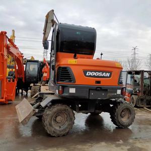 Excavadora de cadenas Doosan DX60W con capacidad de cazo de 0.30 m³ y peso de máquina de 6000 kg, excavadora de clase 6 toneladas - Product Image 6