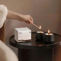 Lilin Aroma Kedelai dengan Logo Kustom dalam Stoples Keramik Hitam Matte dengan Sumbu Kayu untuk Dekorasi Rumah yang Mewah