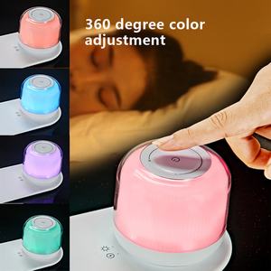 Nouvelle lampe de chevet portable sans fil rechargeable avec haut-parleur sans fil 15W à charge rapide, lumière RGB et chargeur de téléphone sans fil - Product Image 4