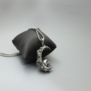 <b>Moon</b> Skull Pendant Necklace Tibetan Silver Unisex Gift Jewelry - Product Image 4