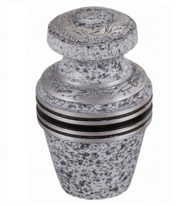 METAL DESIGNER <b>KEEPSAKE</b> URN MEMORIAL DESIGNER <b>KEEPSAKE</b> METAL MEMORIAL <b>KEEPSAKE</b> SMALL ENGRAVED TOKEN AMERICAN MEMORIAL <b>KEEPSAKE</b> - Product Image 1