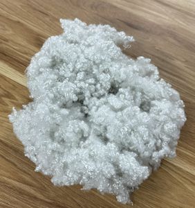Fibra HCS de Poliéster Reciclado Certificado, Fibra Sintética de Alta Resiliencia 7D HCS para Relleno Textil Industrial de Vietnam - Product Image 3